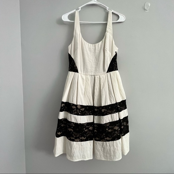 ABS Fit & Flare Ivory and Black Lace Cocktail Dress Size 6 - Picture 3 of 16